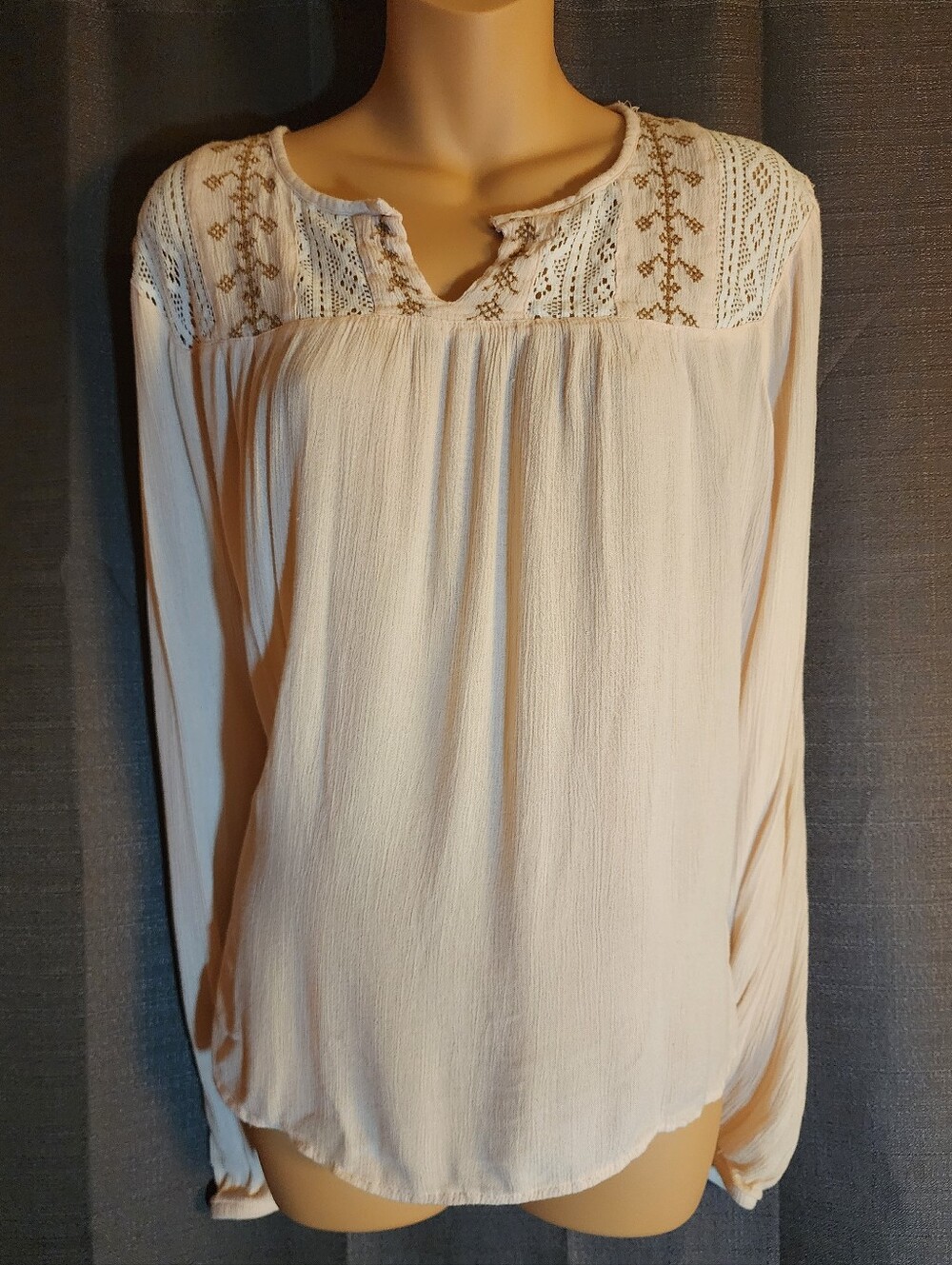 Mudd XL Boho Peasant Blouse Lace Embroidered Yoke Long Sleeve Peach Pink